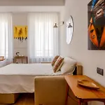 Dimora D'autore - Charm In The Heart Of Lejlighed
