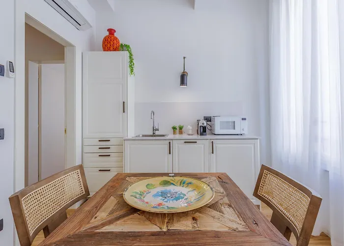 Dimora D'autore - Charm In The Heart Of Apartment *